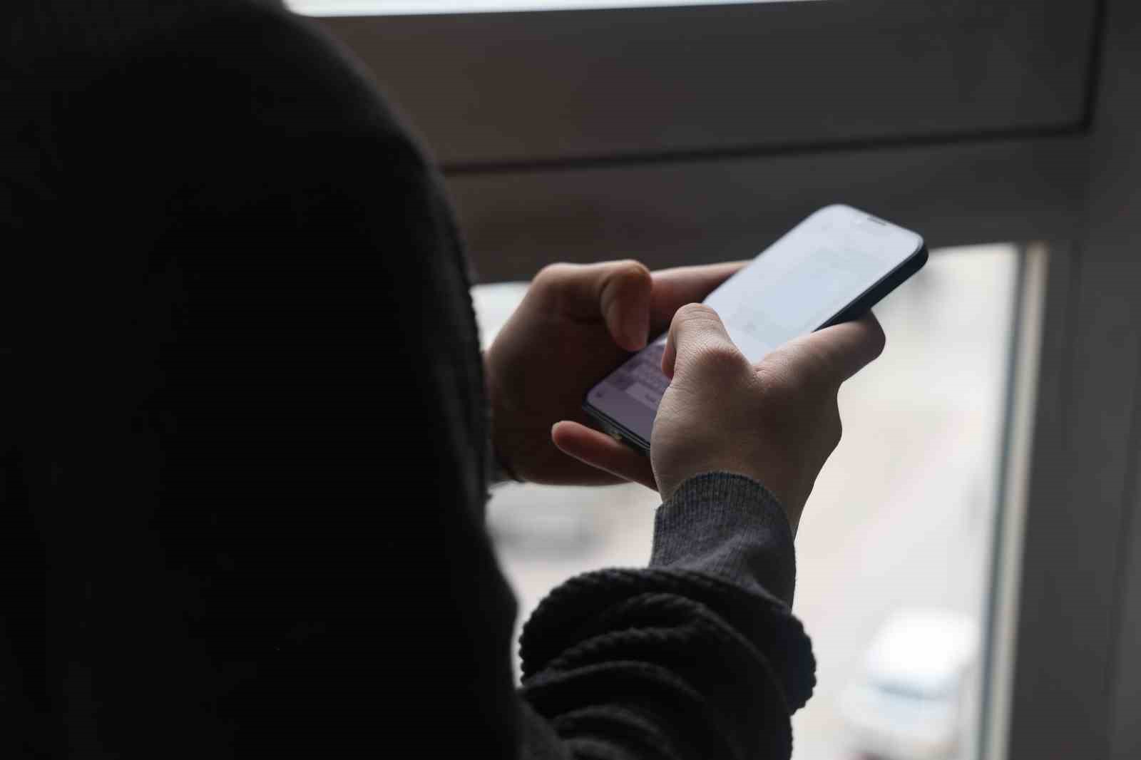 Uzmanlardan çocukların duygu değişimlerini göz ardı etmeyin uyarısı
