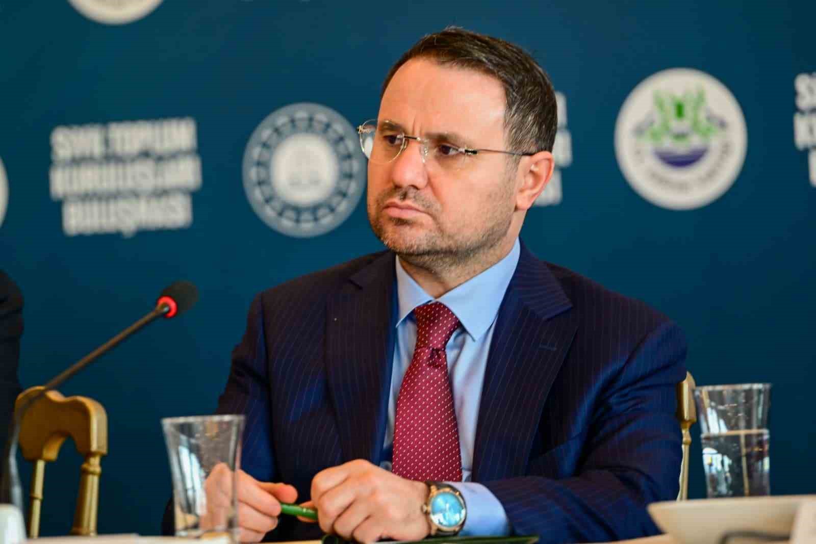 Bakan Gürlek, Edirne’de STK temsilcileriyle bir araya geldi: "Biz il ziyaretlerine çok önem veriyoruz"
