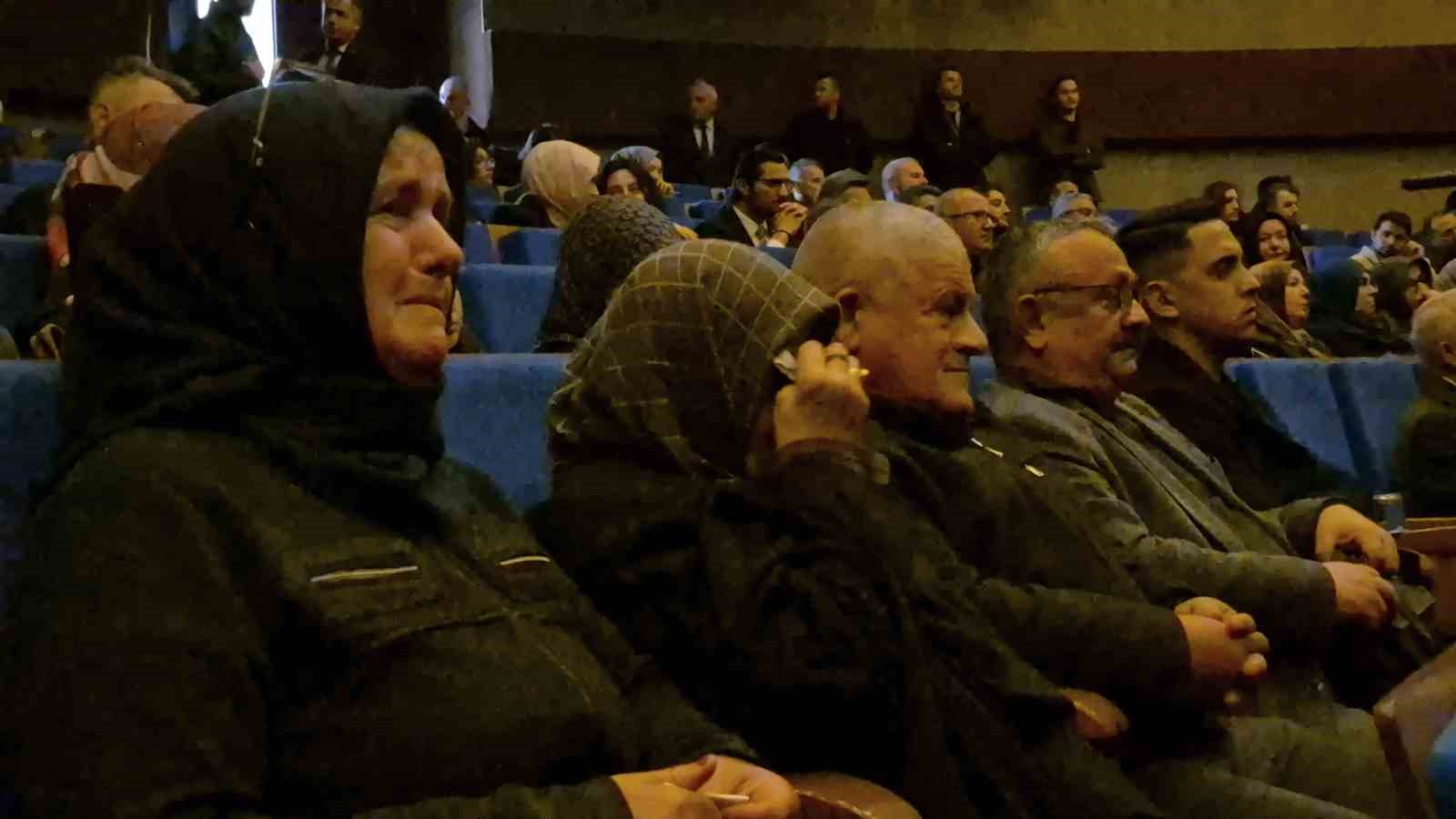 Düzce’de "Bedel" adlı belgeselin gösterimi yapıldı: Gözyaşları sel oldu
