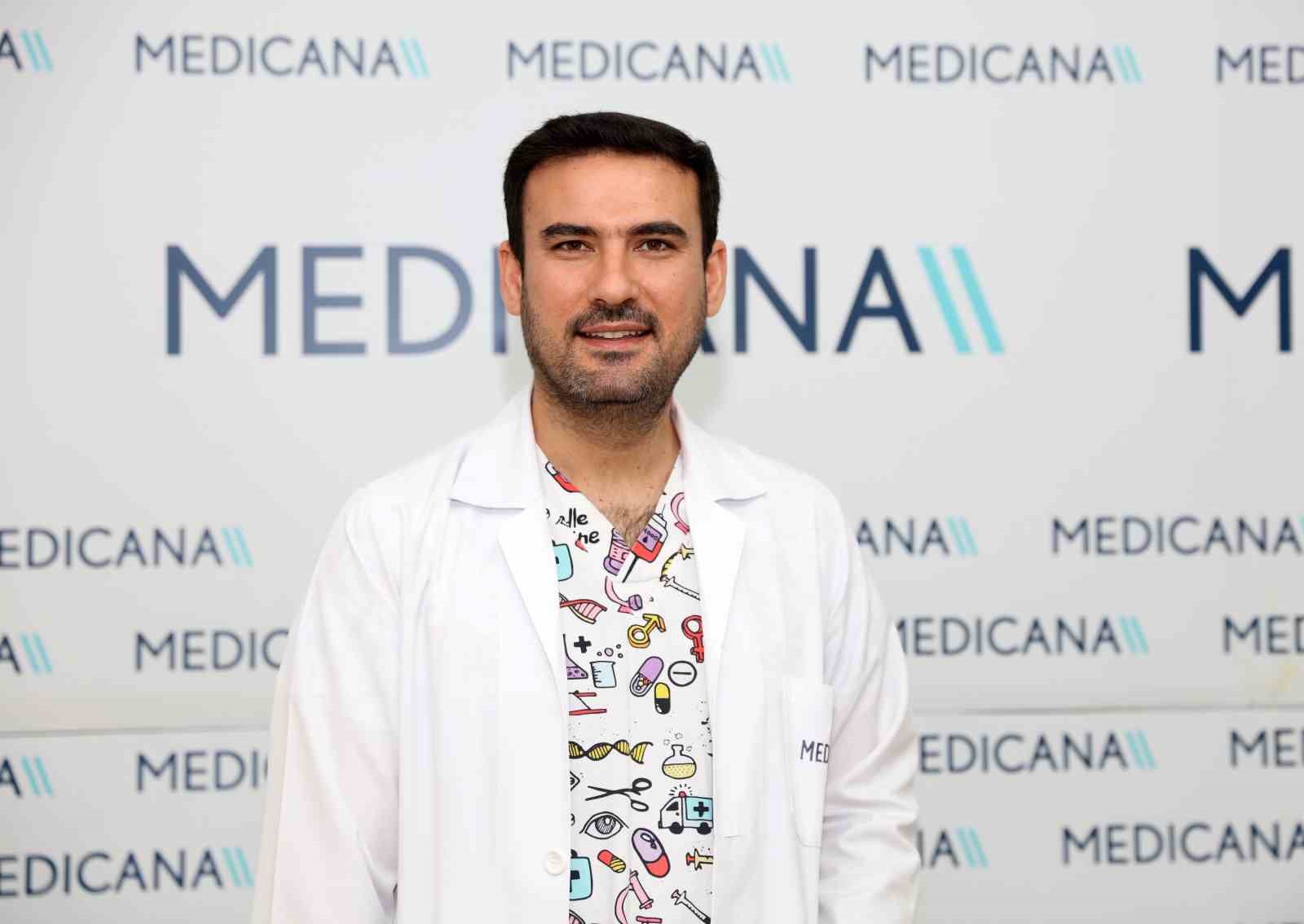 Göz kuruluğu ve göz hastalıklarında lazer tedavi yöntemleri önemli

