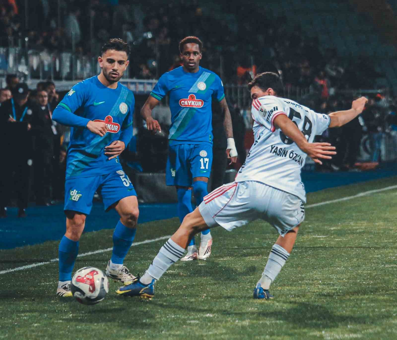 Tredyol Süper Lig: Çaykur Rizespor: 2 - Beşiktaş: 2 (Maç sonucu)

