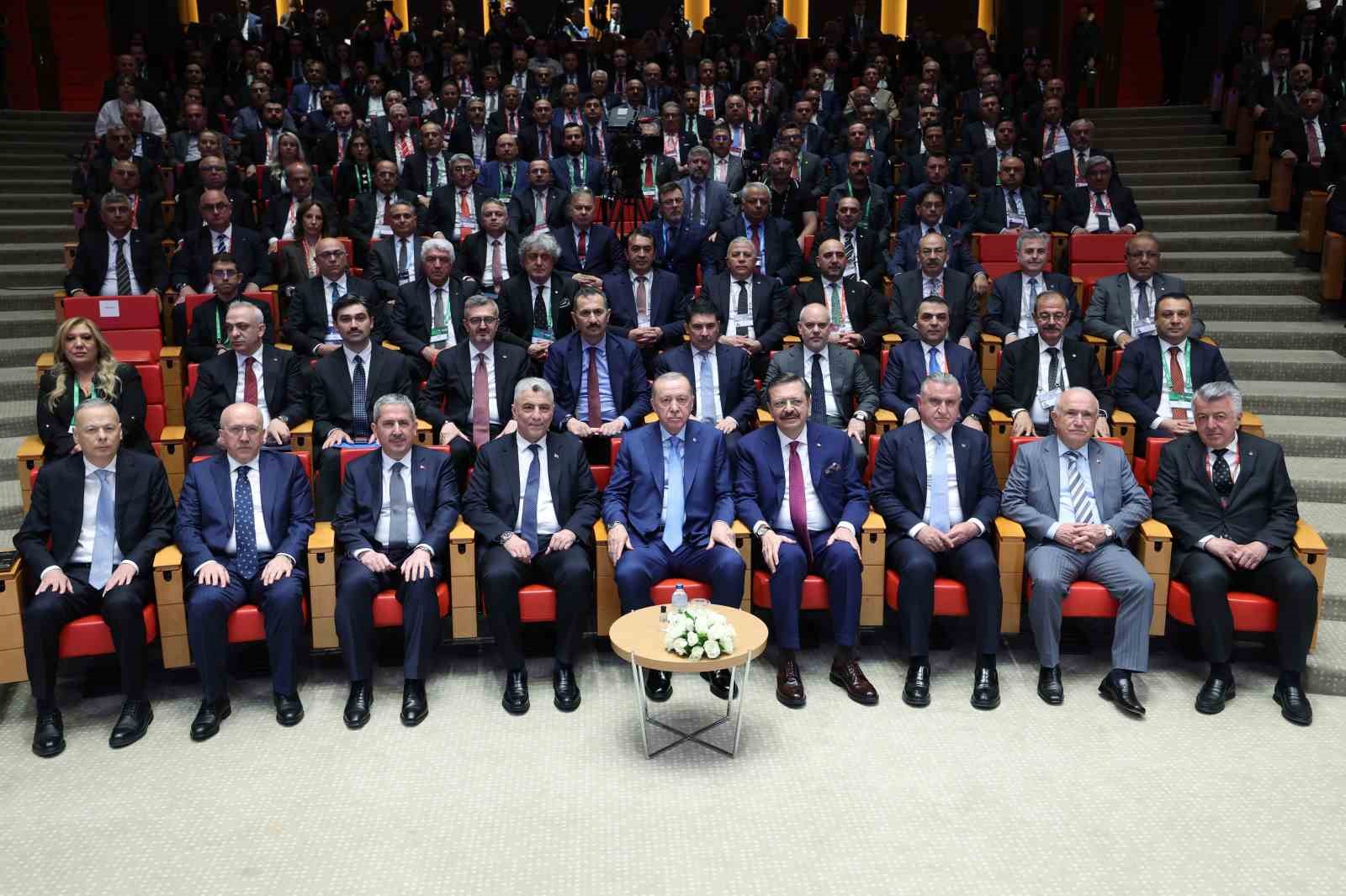 Cumhurbaşkanı Erdoğan: "Türkiye ekonomisini şoklara karşı dirençli hale getirdik"
