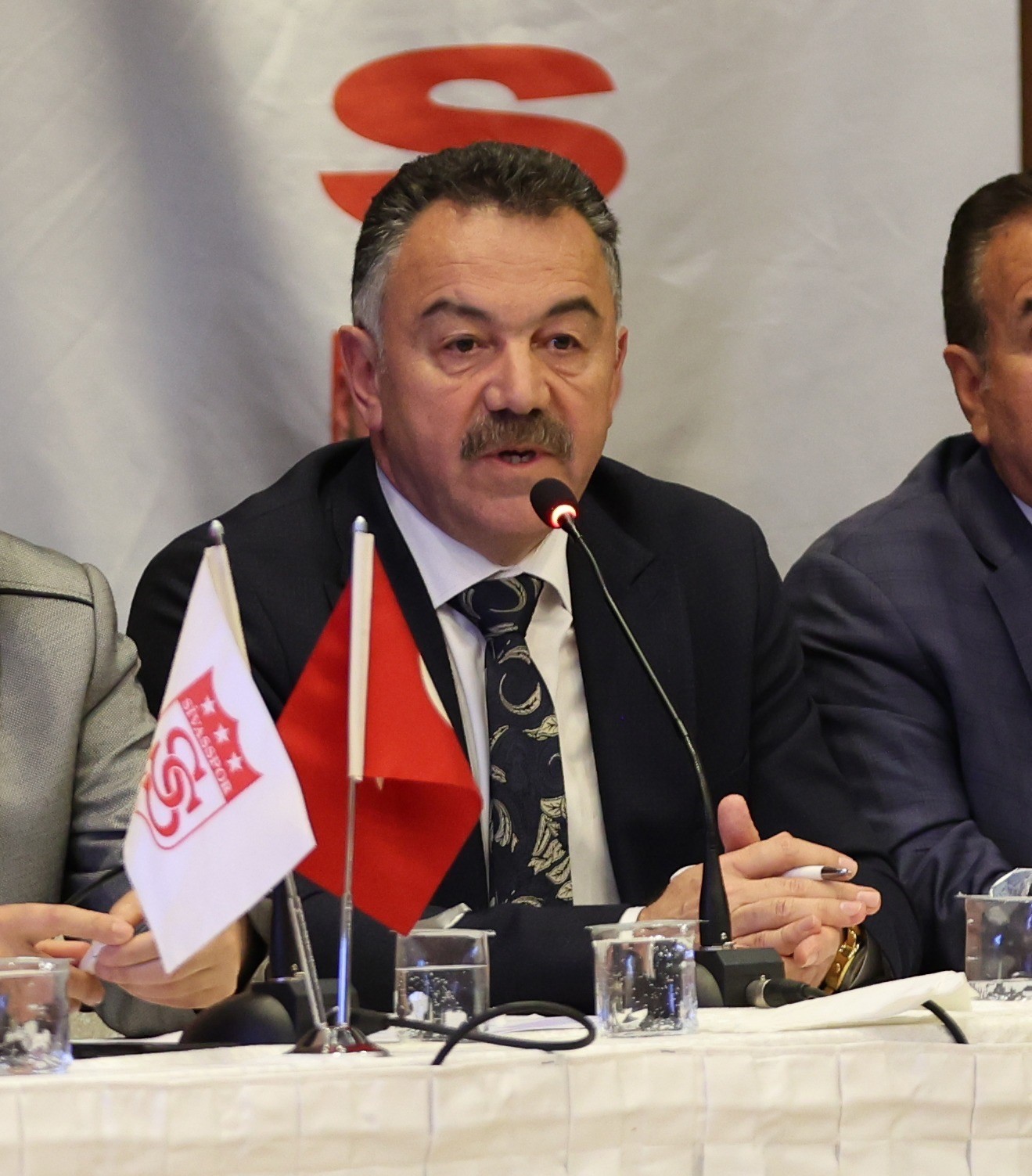 Sivasspor Divan Başkanı Ali Yavuz’dan camiaya birlik çağrısı

