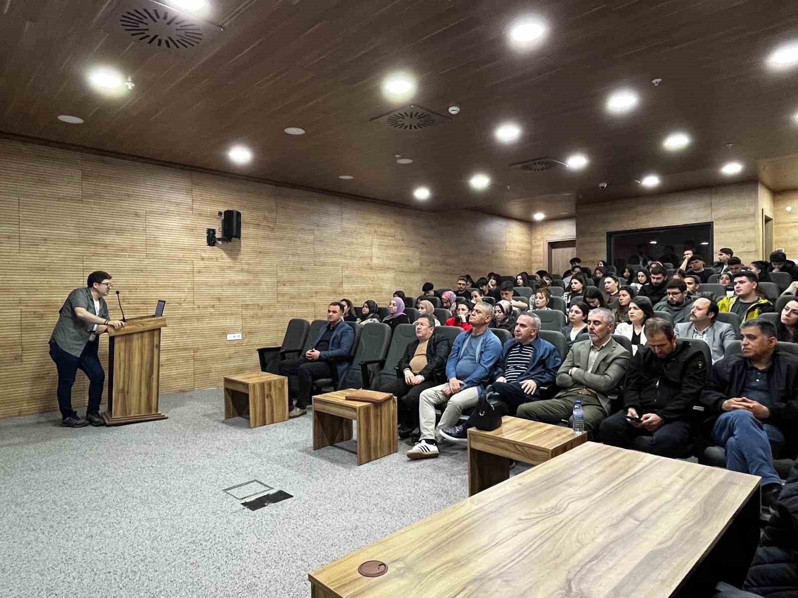 Kastamonu Üniversitesi’nde madde bağımlılığına karşı panel
