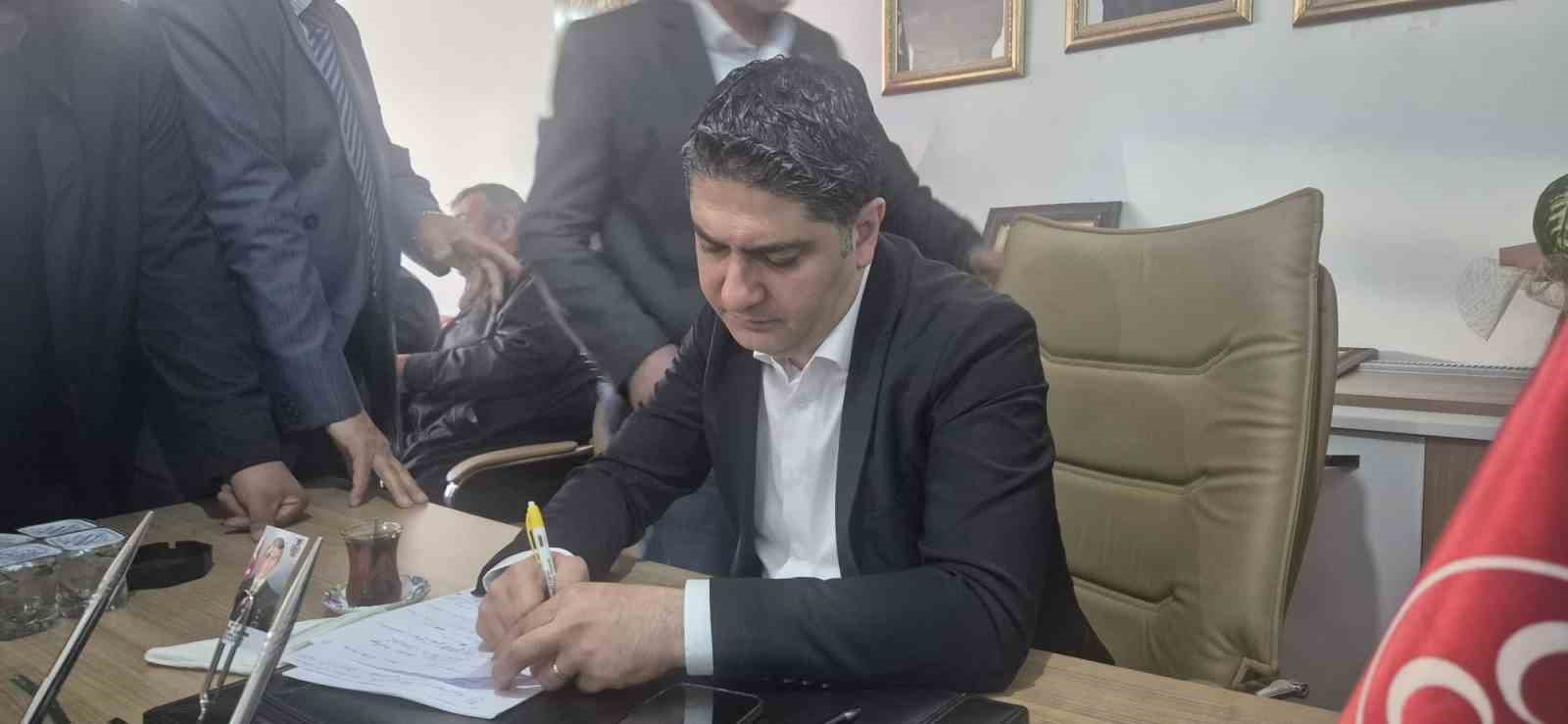 MHP’li Özdemir’den Sarız’a bayram hediyesi
