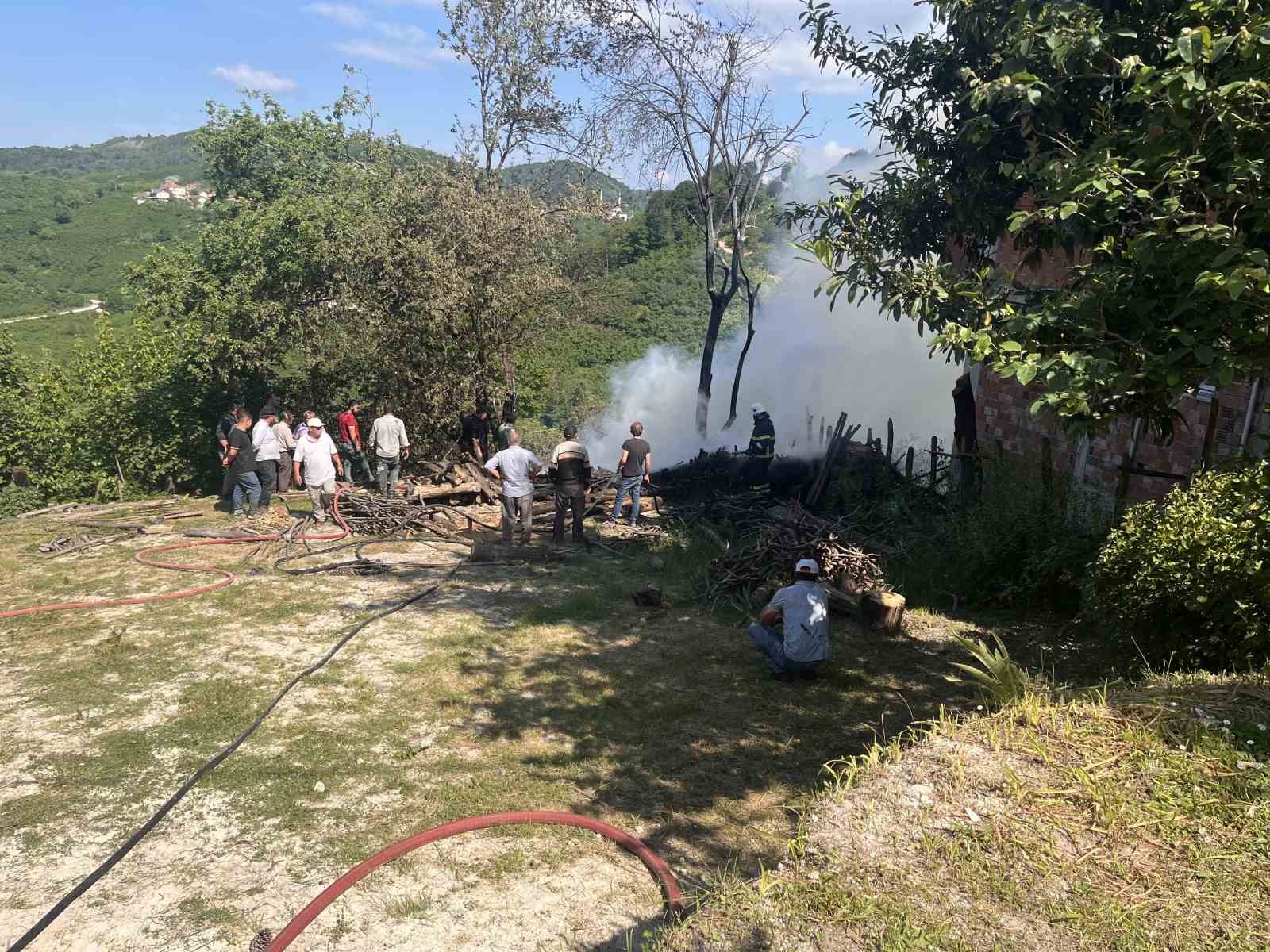 Ordu’da samanlık yangını
