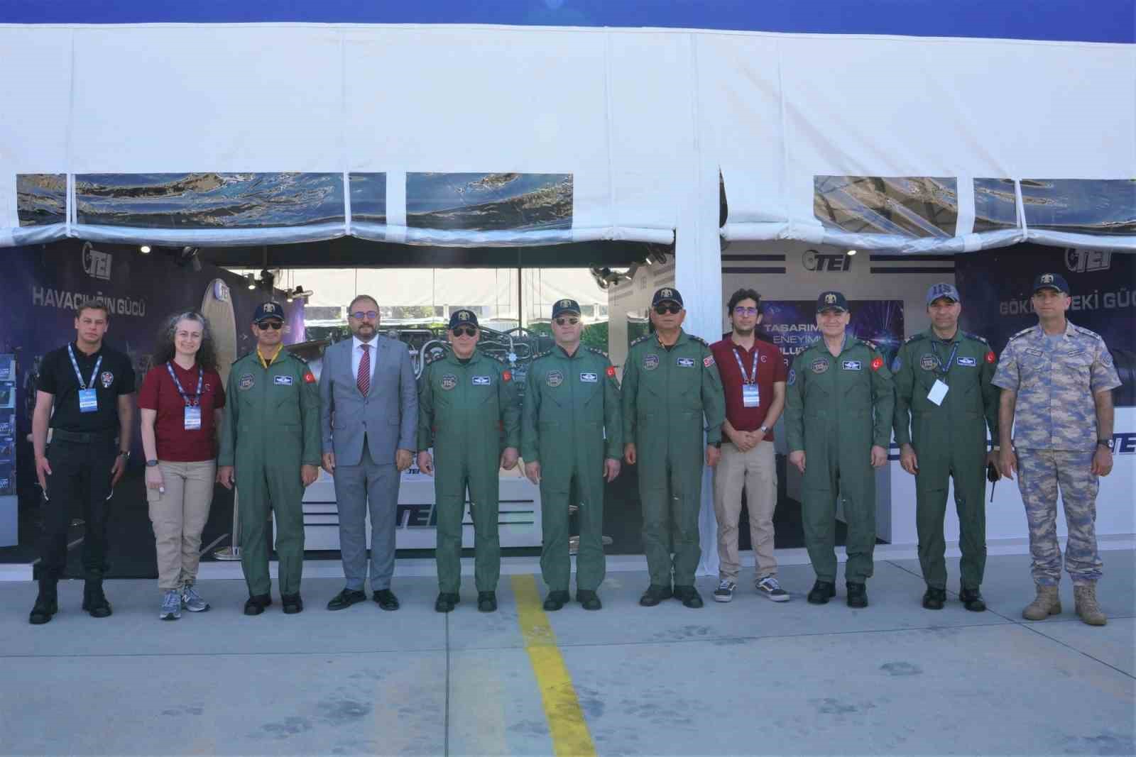 TEI, Gençlik ve Havacılık Festivali’nde Türkiye’nin millî güçlerini sergiledi
