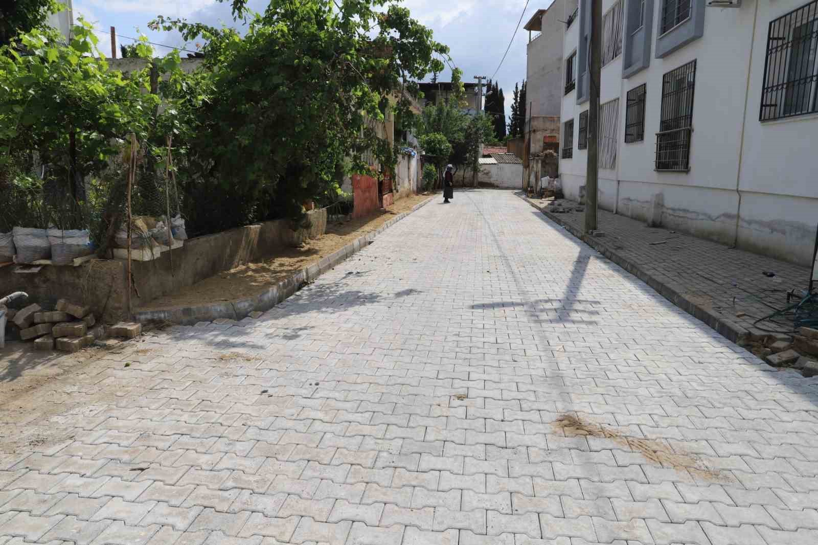 Nazilli’de yol çalışmaları sürüyor