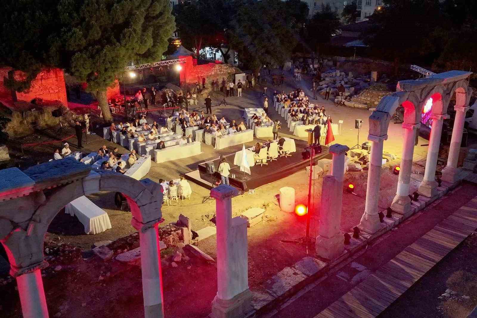 Thyateira Antik Kenti Manisa Büyükşehir Meclisi’ne ev sahipliği yaptı
