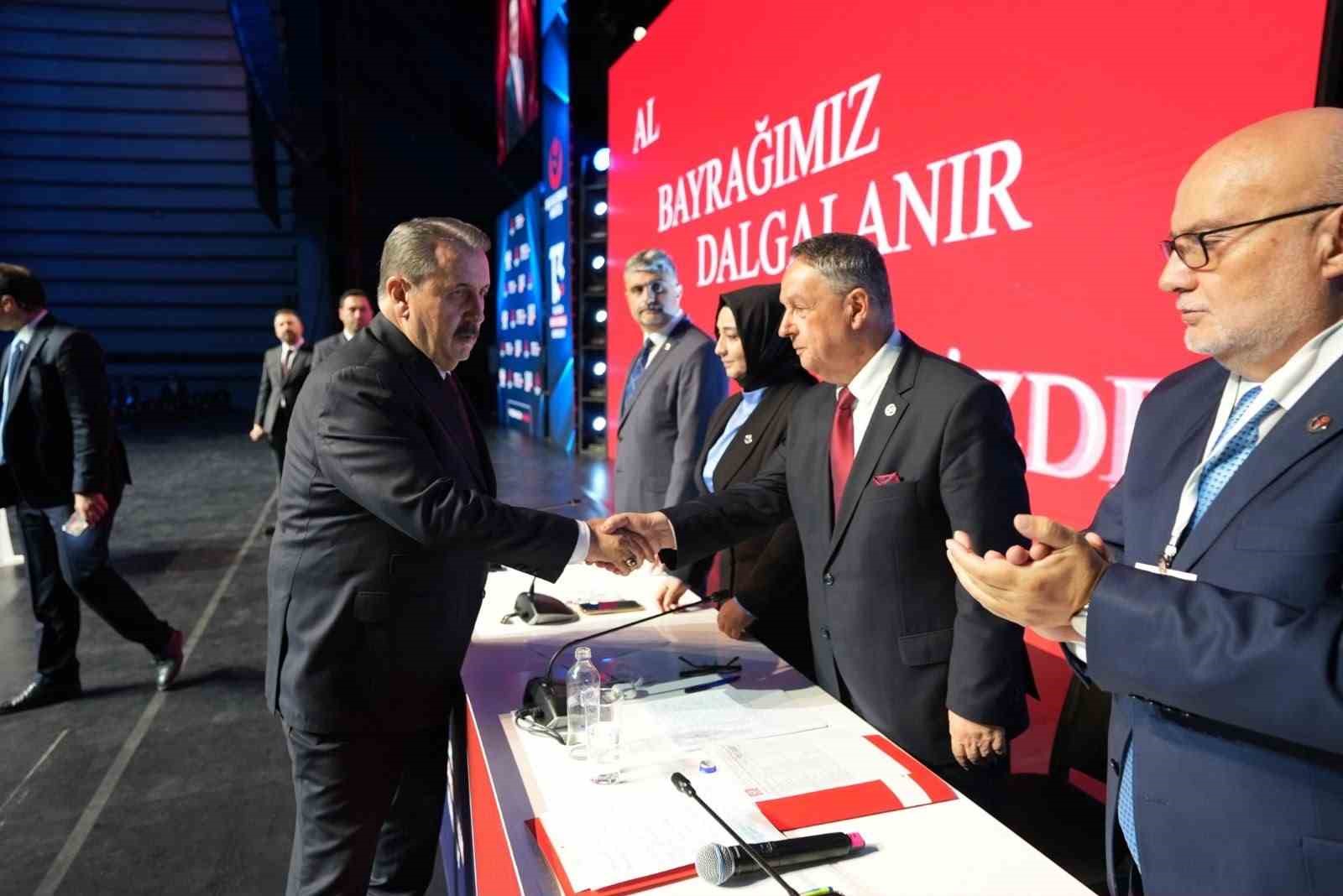 BBP’nin kurultayında Bursa’dan 5 isim MKYK’ya seçildi
