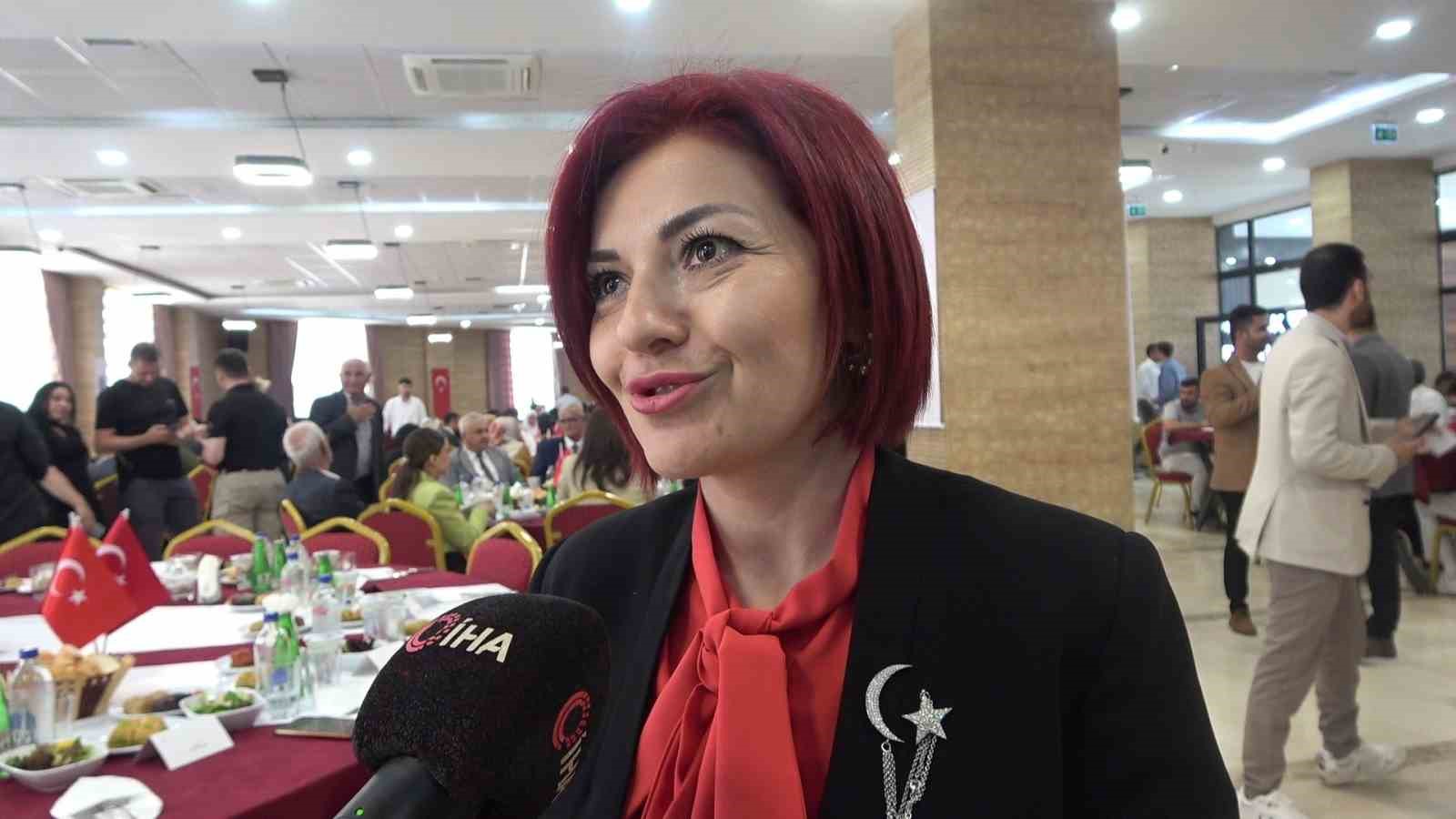 Şehit eşi Özlem Emir’den Şırnak mesajı: "Biz geldik, gördük, ön yargılar yıkılsın"
