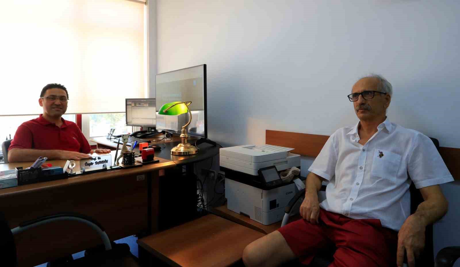 Bağırsak kanseri ve yüzlerce polip tek ameliyatta tedavi edildi

