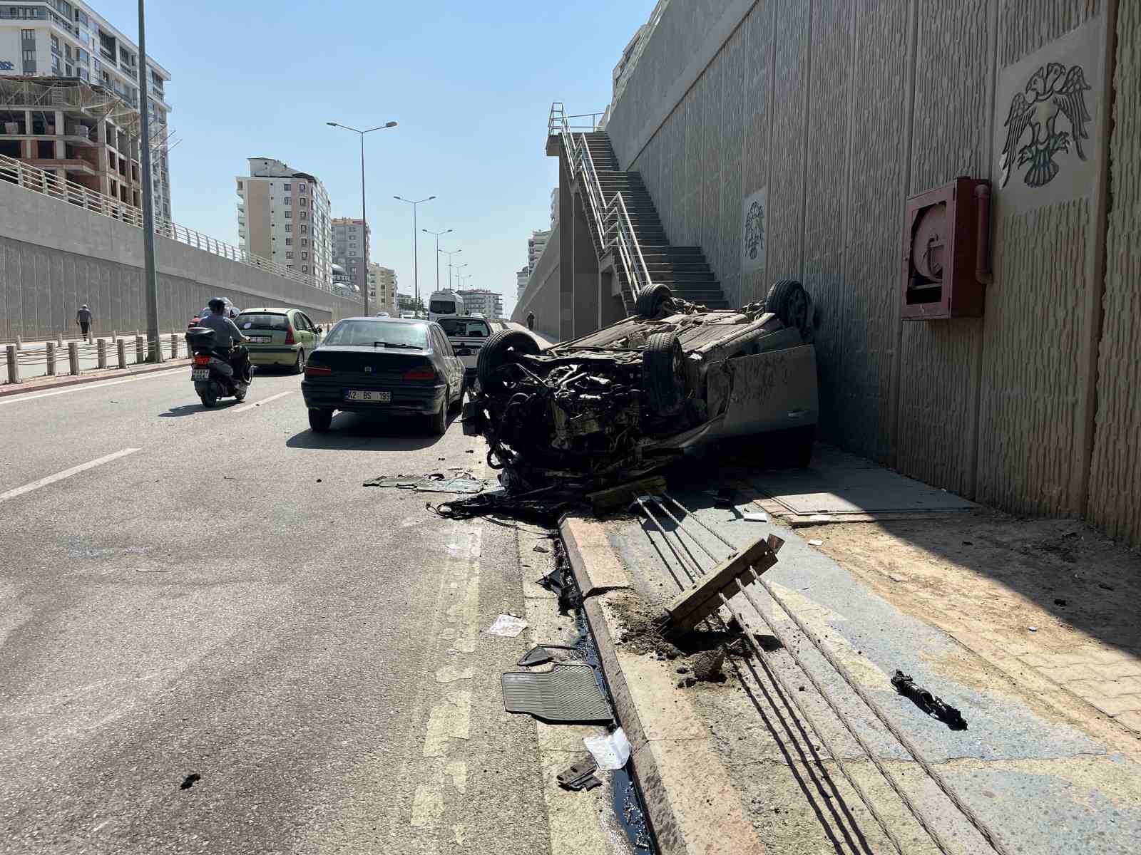 Kontrolden çıkan otomobil takla attı: 1 yaralı
