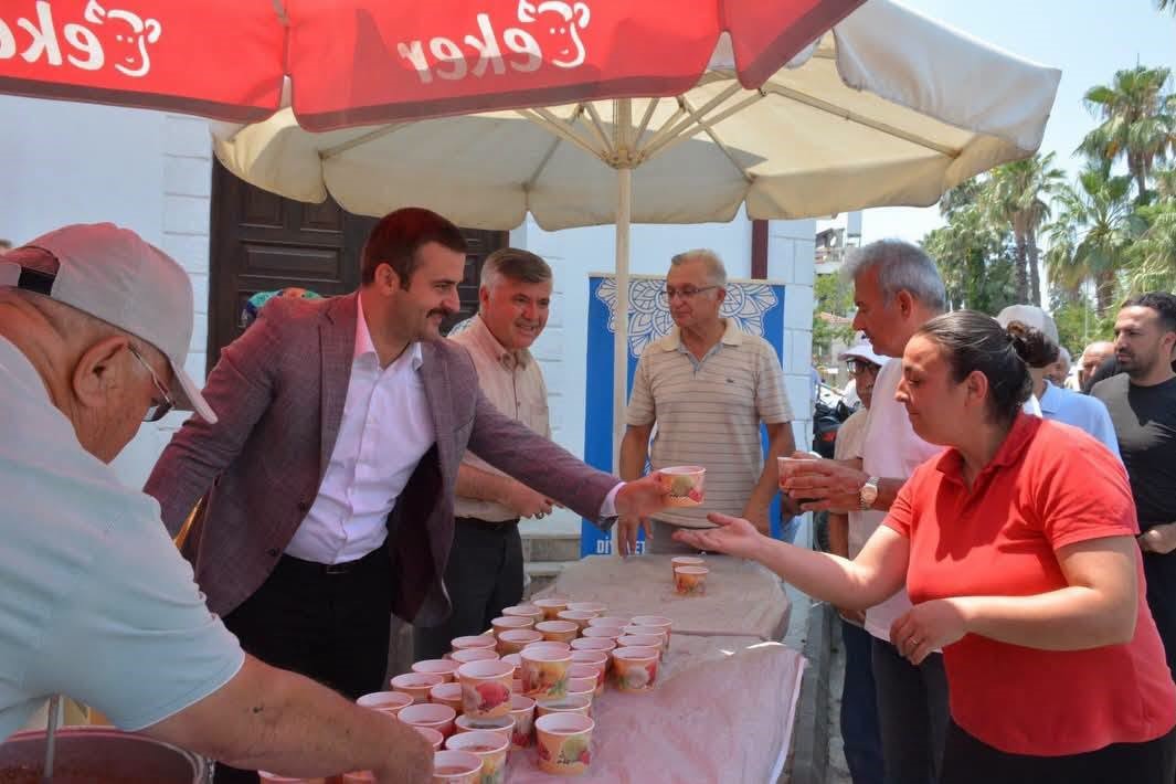Köyceğiz’de aşure ikramına yoğun ilgi
