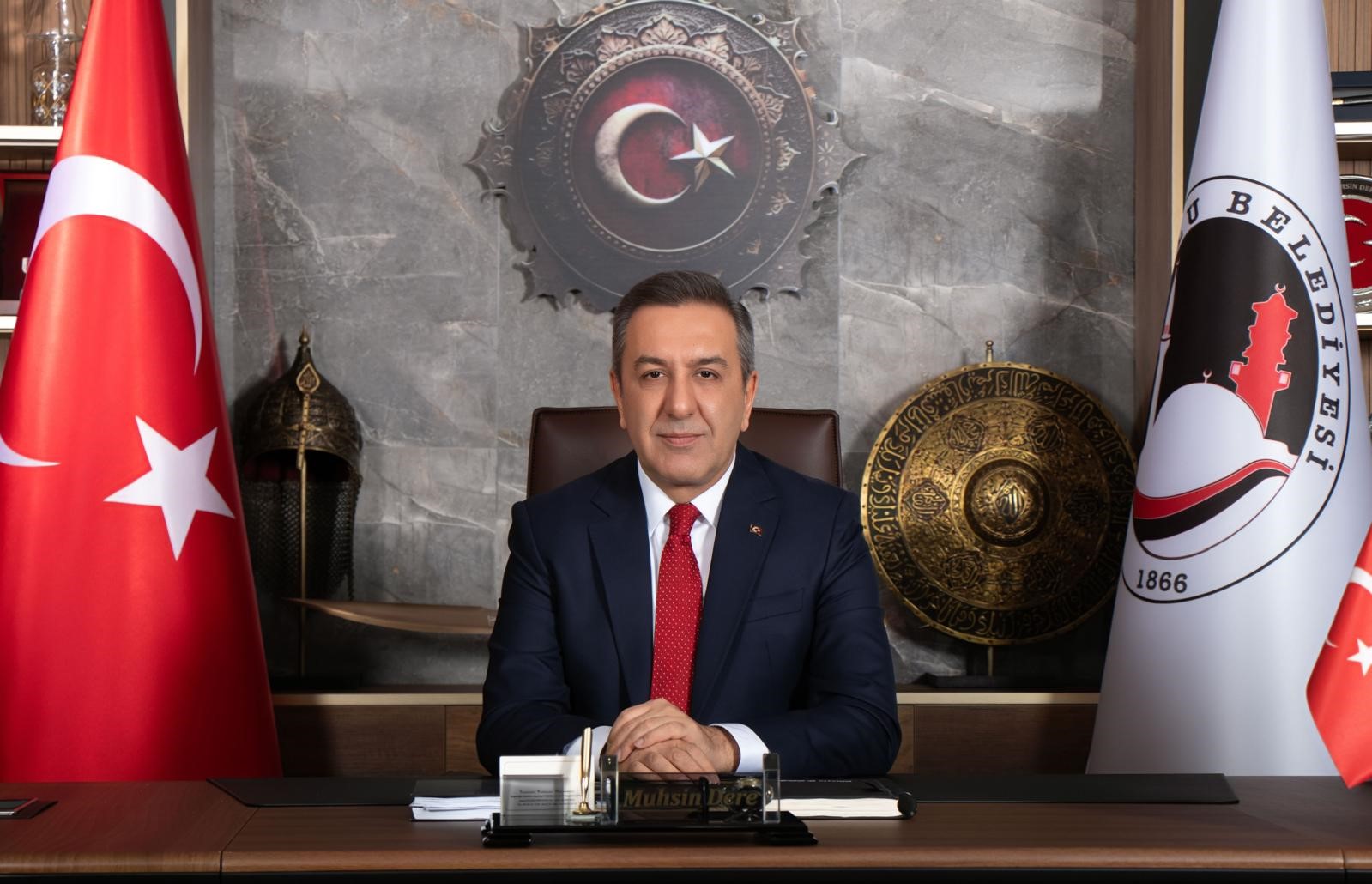Başkan Dere: "Tribünleri hep birlikte güzelleştireceğiz"
