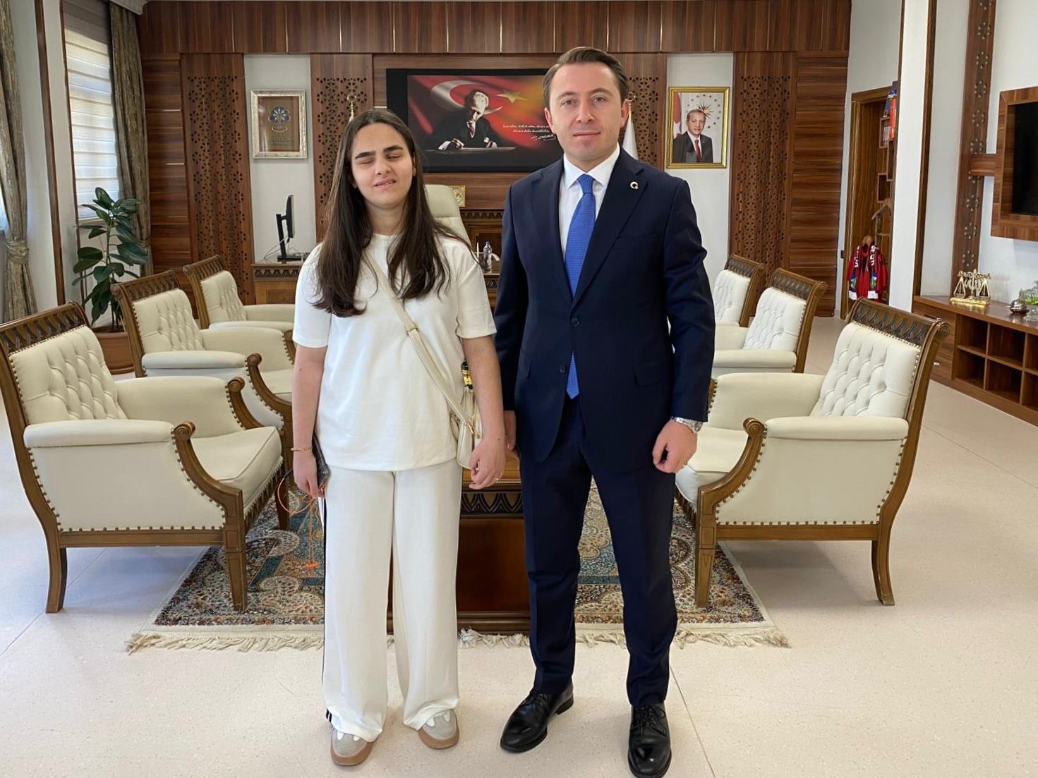 Görme engelli Beyza müzik yeteneğiyle İTÜ’yü kazandı
