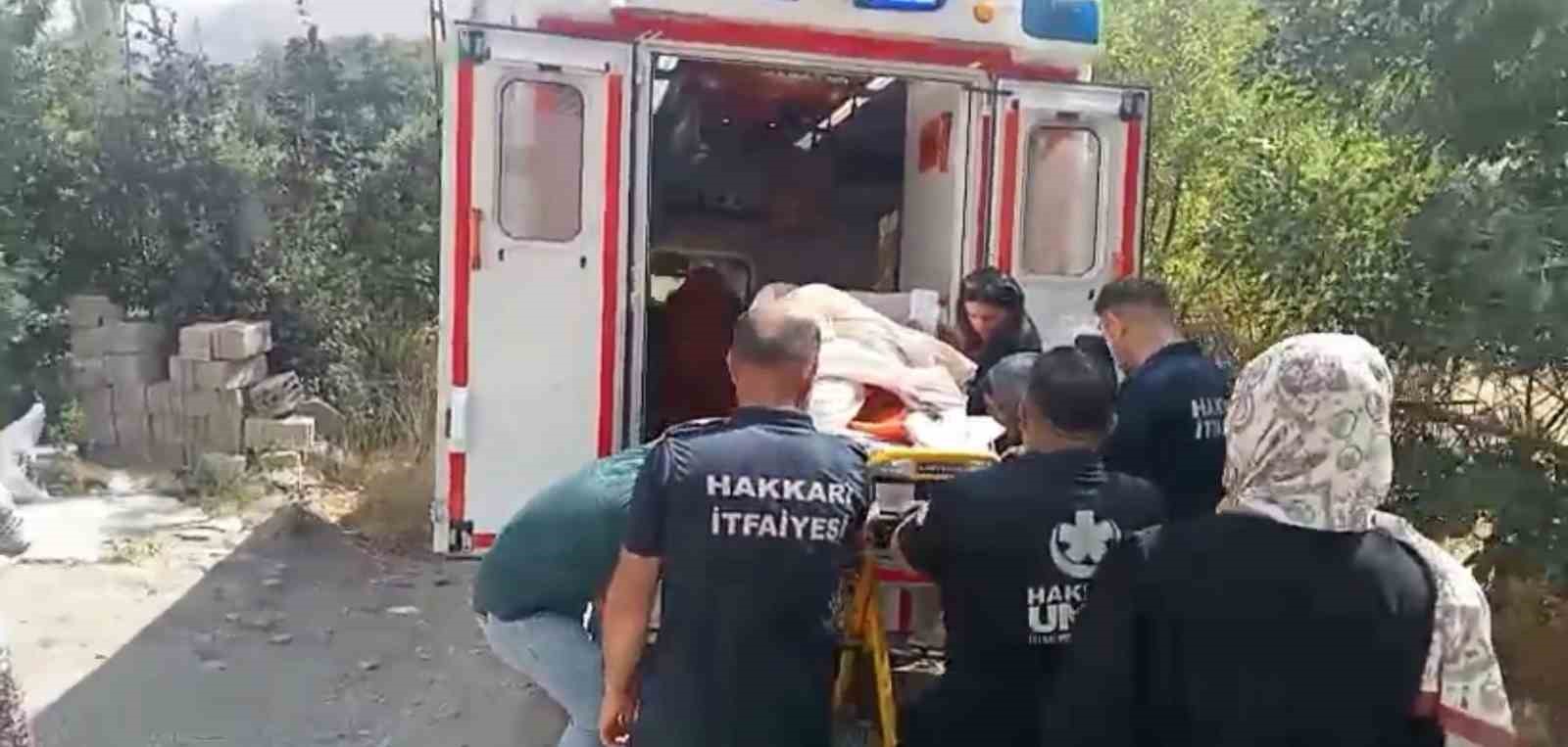 140 kiloluk hasta için itfaiye ekipleri seferber oldu
