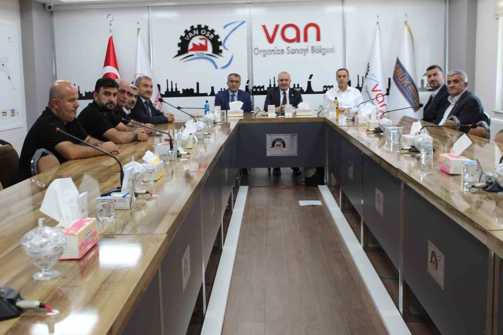 Memet Aslan: "Van’ın üretim gücünü daha da artırmalıyız"

