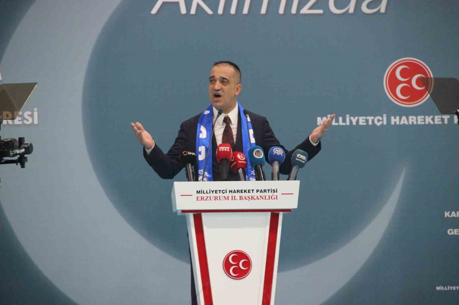 MHP Erzurum 15. olağan kongresi gerçekleşti: Adem Yurdagül yeniden başkan
