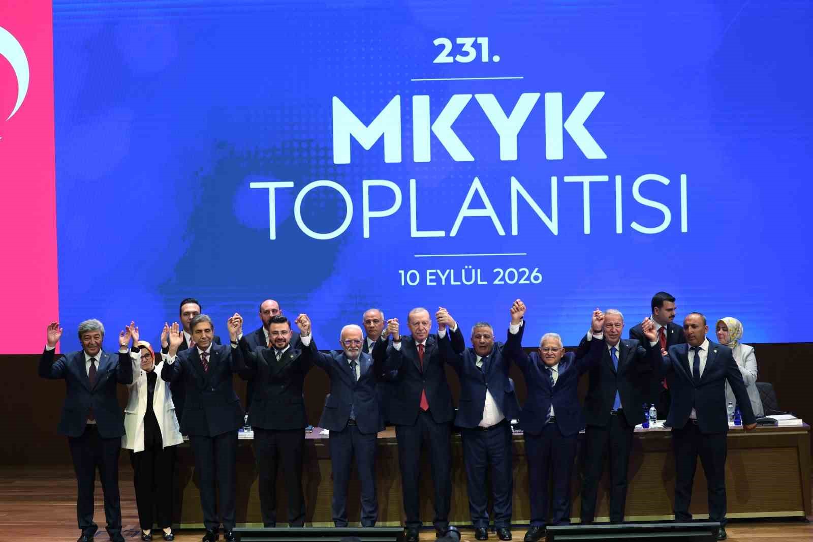 CHP’li Felahiye ve Akkışla Belediye Başkanları AK Parti’ye katıldı
