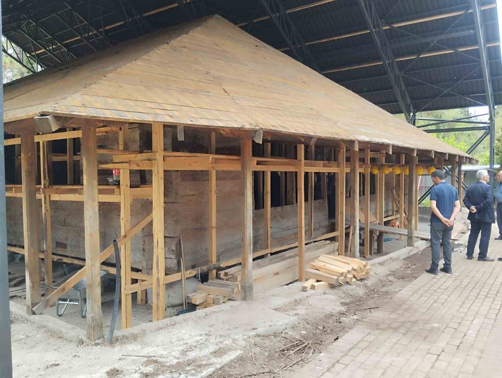 8,5 asırlık Göğceli Camii geleceğe hazırlanıyor

