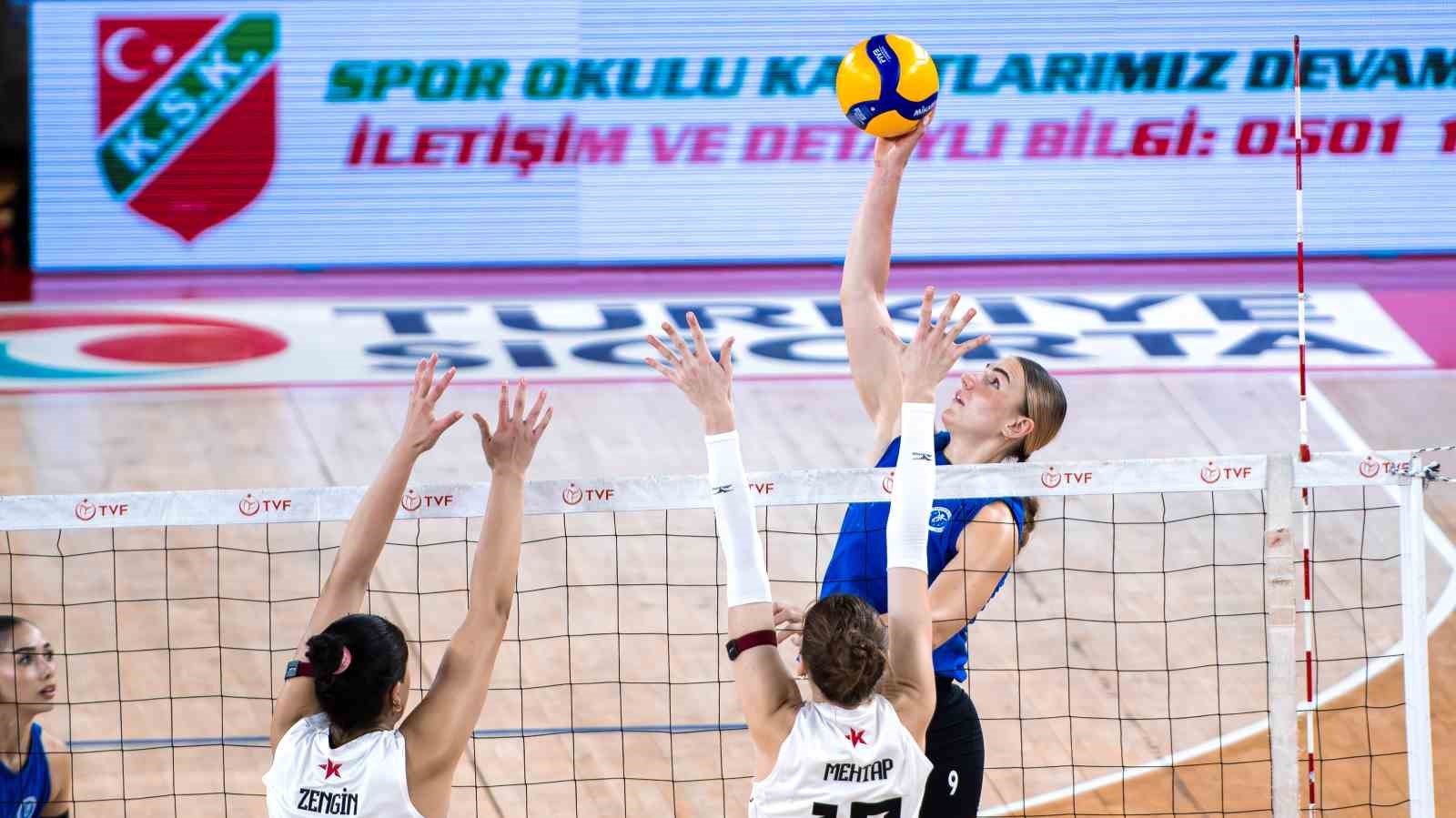 Aydın BBSK, hazırlık turnuvasındaki ikinci maçında mağlup oldu
