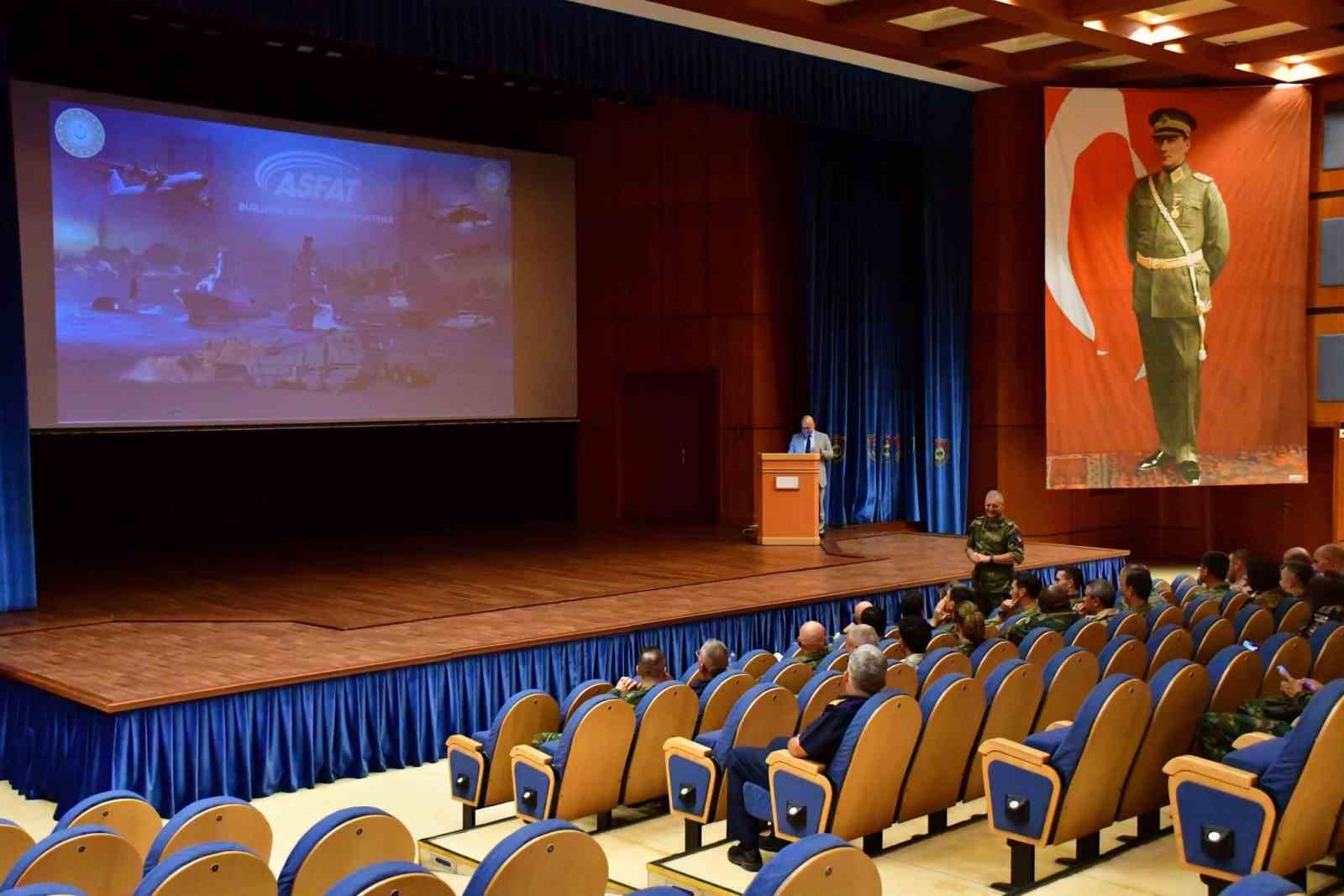Ankara Askeri Ataşeler Birliği Sonbahar Konferansı, Aksaz Deniz Üs Komutanlığında gerçekleştirildi
