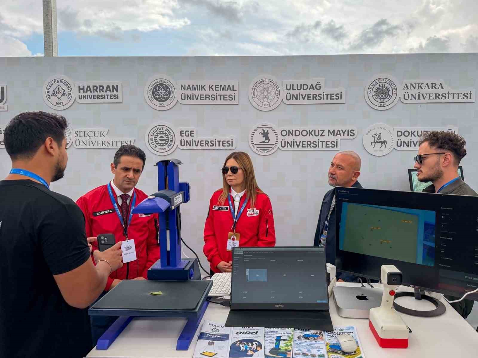 Rektör Aydın TEKNOFEST’te TÜME’nin otonom çiftliğini inceledi: Bir benzeri de OMÜ’de hayata geçiyor
