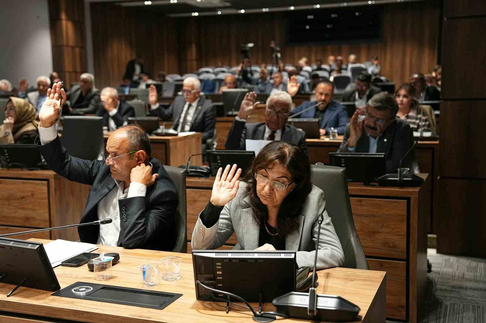 Yeşilyurt Belediye Meclisi Ekim ayı ilk toplantısını yaptı
