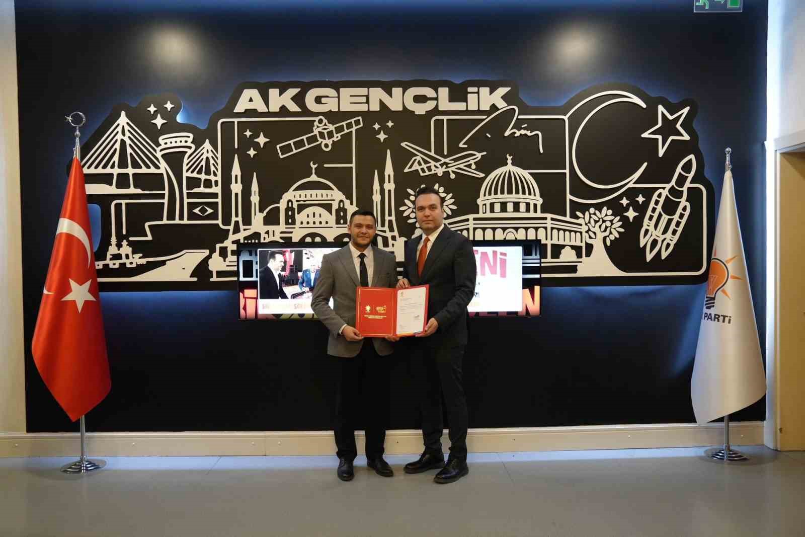 AK Parti Kütahya İl Gençlik Kolları Başkanlığına Oğuzhan İnce atandı
