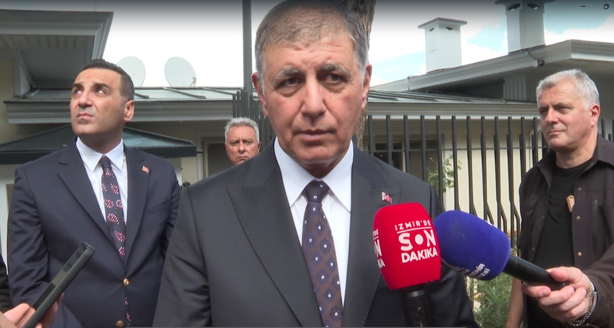 Özgür Özel’in "sütü bozuk" sözüne Başkan Tugay yanıt verdi: "Kem söz sahibine aittir"
