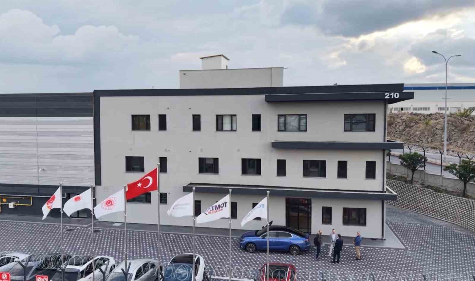 TOMTAŞ çıtayı yükseltti
