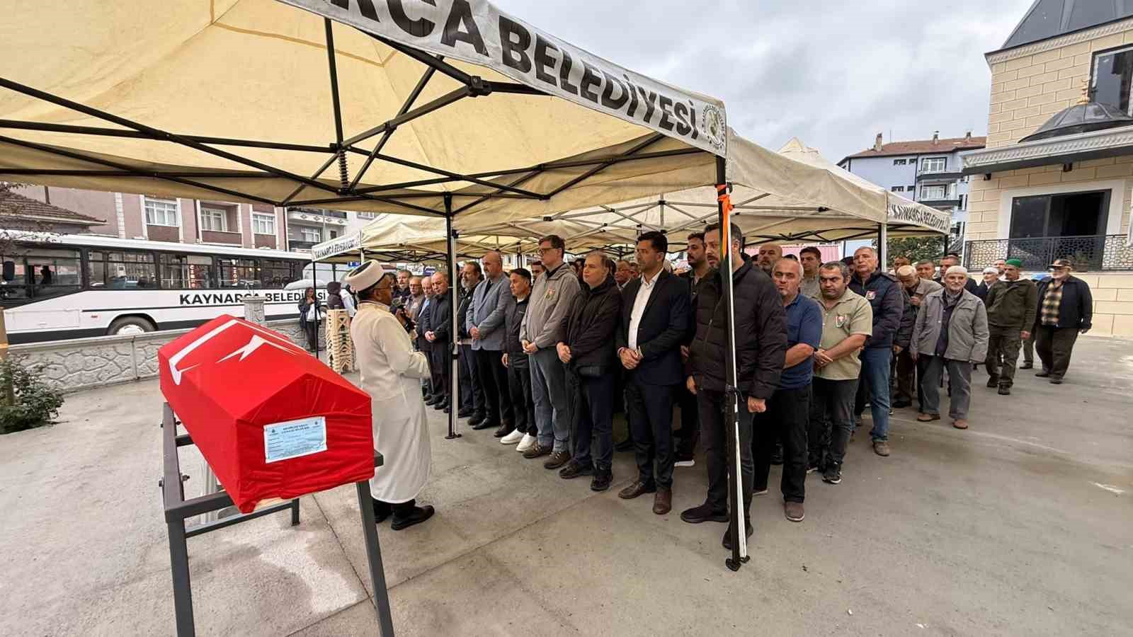 28 Şubat davasında rütbeleri sökülen eski Korgeneral Saner, son yolculuğuna uğurlandı
